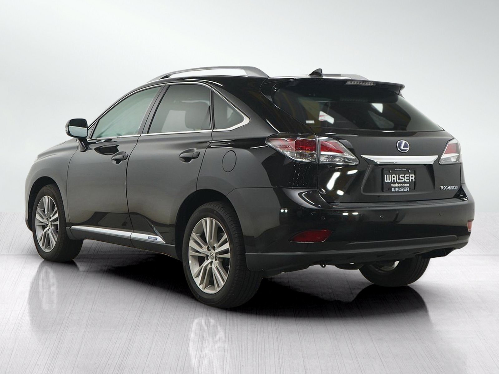 Used 2015 Lexus RX 450h AWD image 3