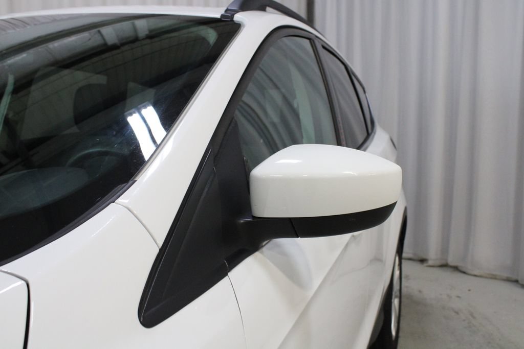 Used 2018 Ford Escape SE FWD image 34