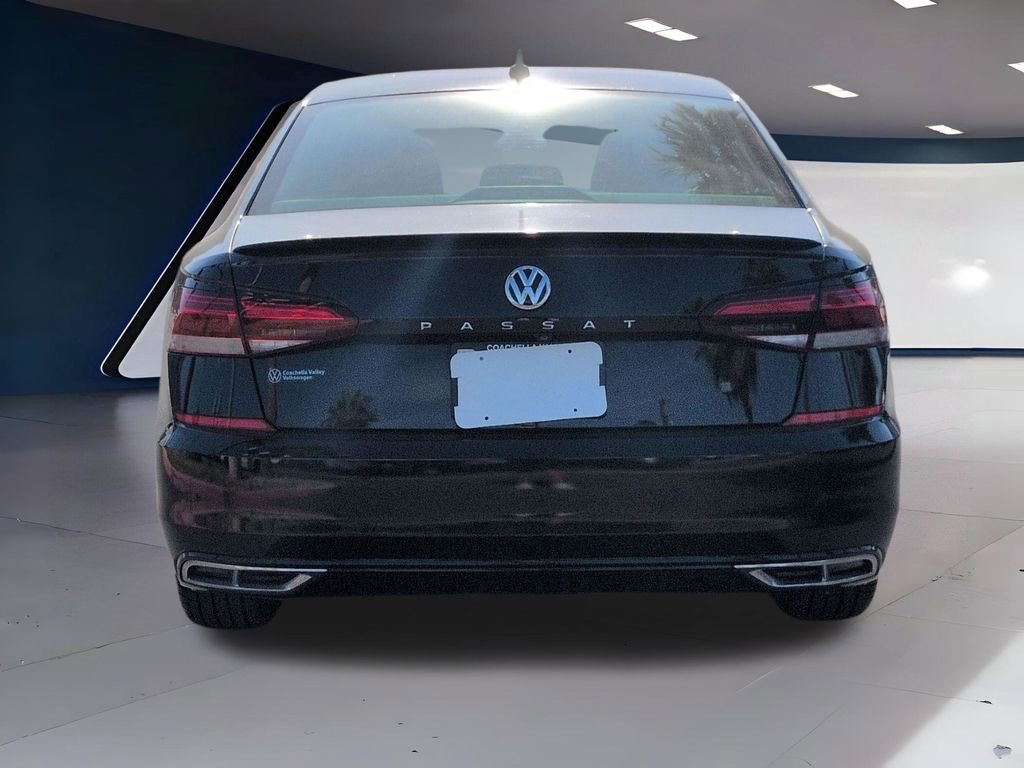Used 2020 Volkswagen Passat 2.0T R-Line image 4