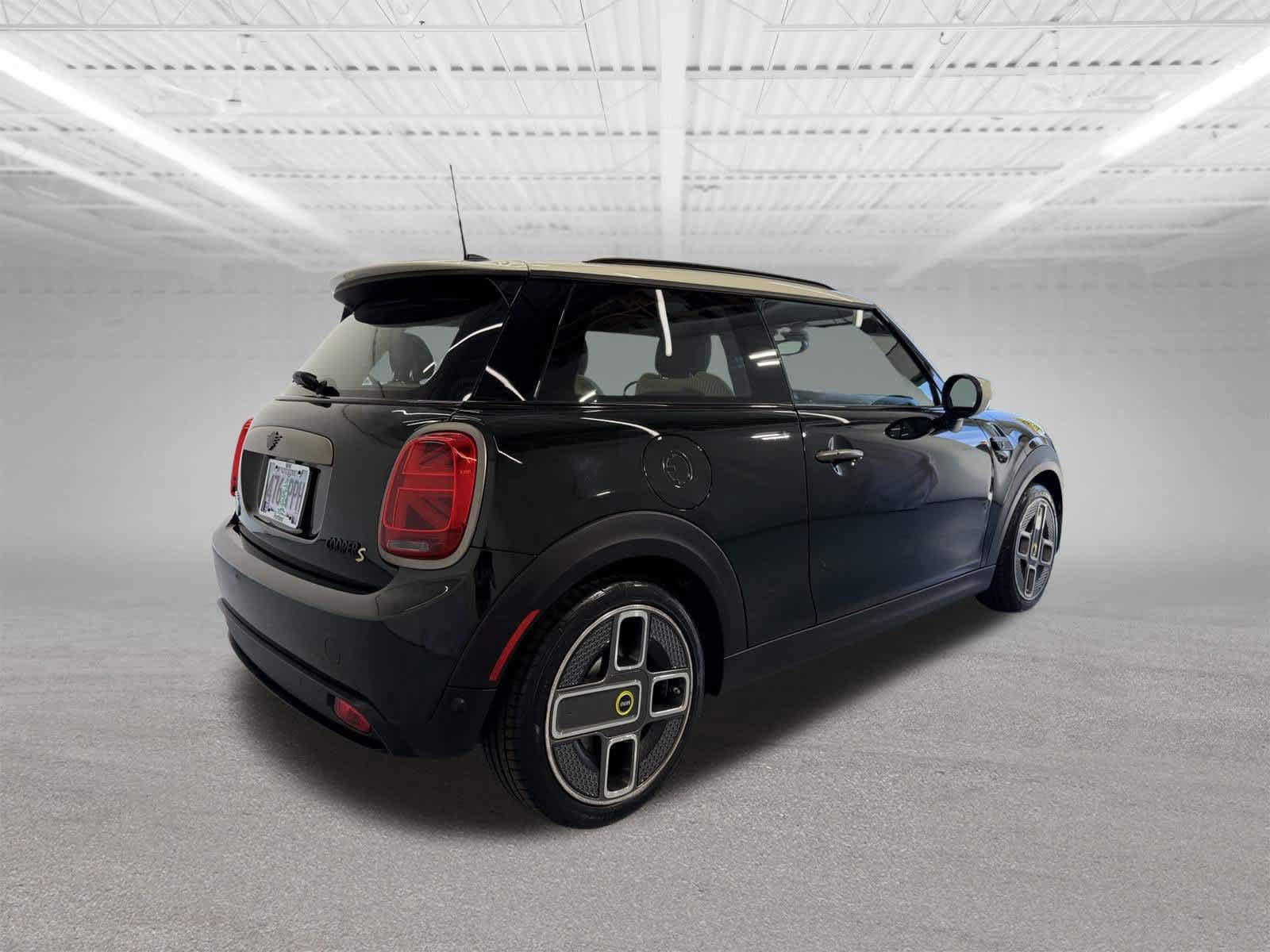 Used 2024 MINI Cooper SE w/ MINI Resolute Edition FWD image 6