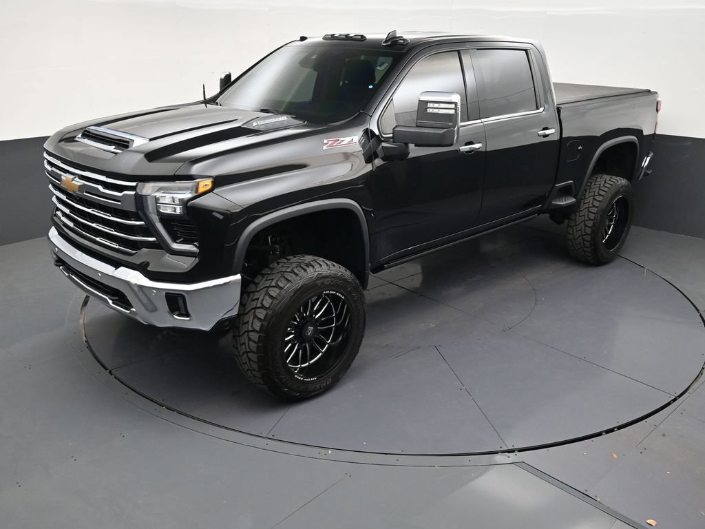 Used 2024 Chevrolet Silverado 2500 LTZ w/ LTZ Plus Package AWD/4WD image 13