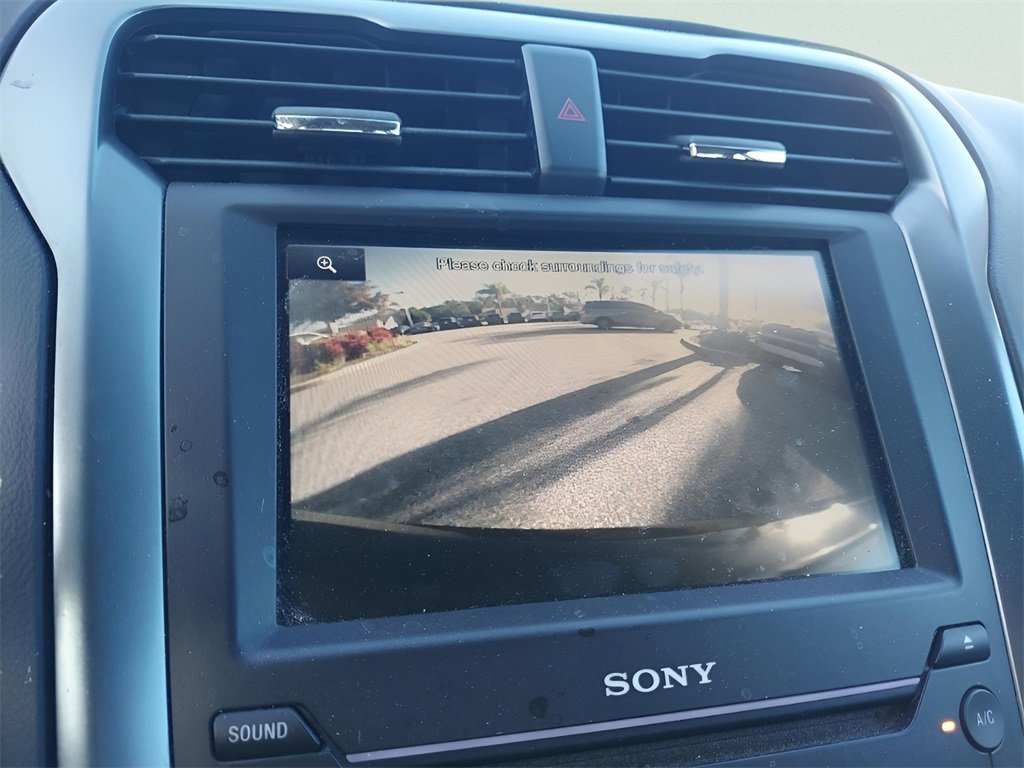 Used 2016 Ford Fusion Titanium image 24