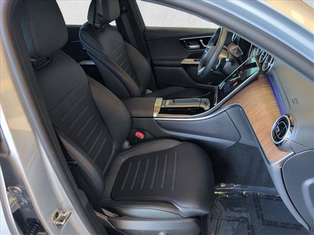 Used 2025 Mercedes-Benz GLC 350e 4MATIC image 21