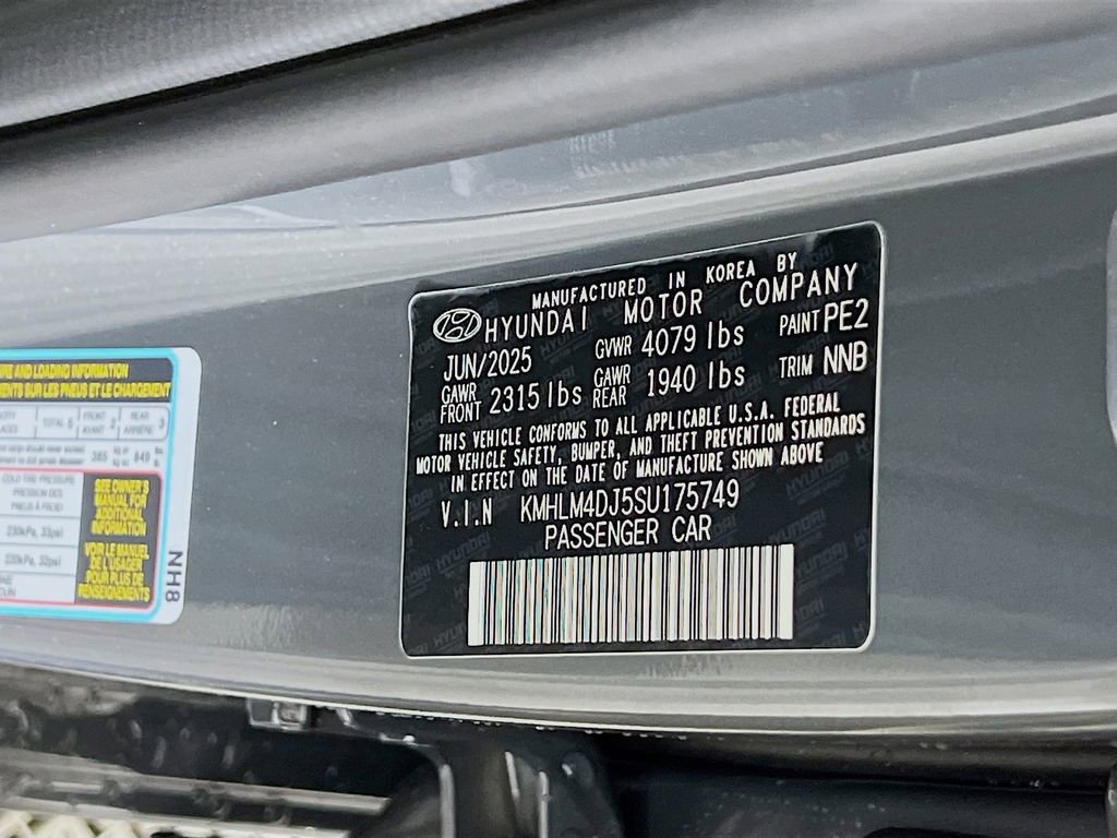 New 2025 Hyundai Elantra SEL w/ Cargo Package image 25