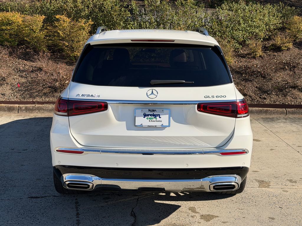 Used 2023 Mercedes-Benz Maybach GLS 600 4MATIC image 4