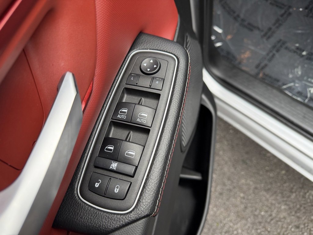 Used 2022 RAM 1500 Rebel image 13