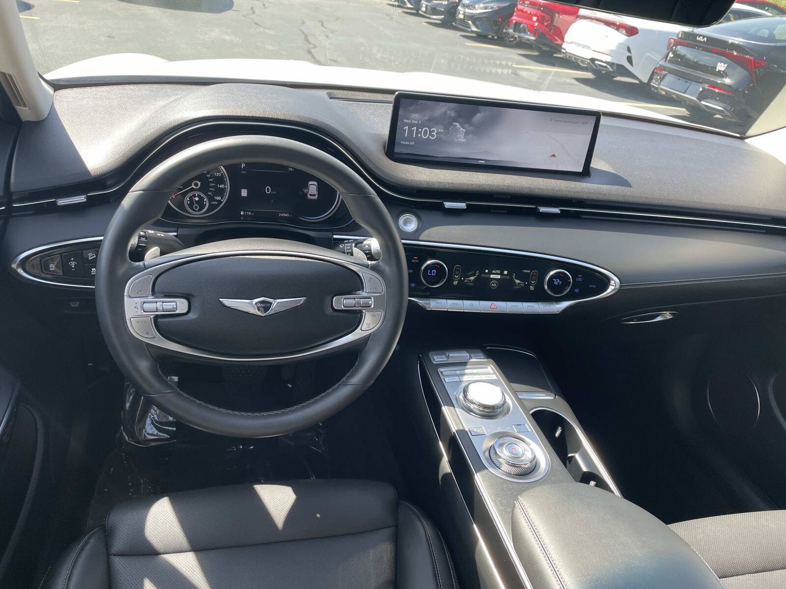 Used 2024 Genesis GV70 2.5T AWD/4WD image 15