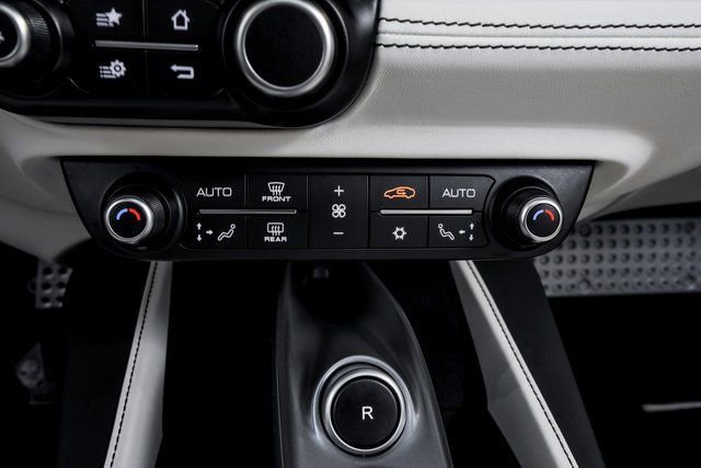 Certified 2019 Ferrari Portofino image 49