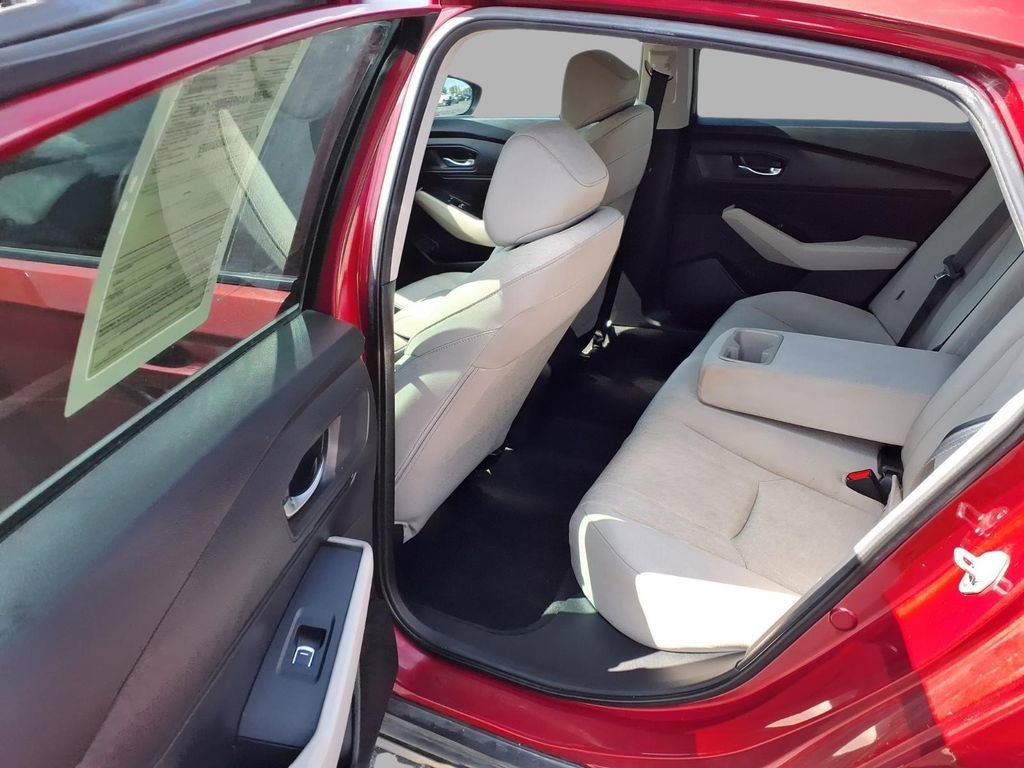 Used 2024 Honda Accord EX image 24