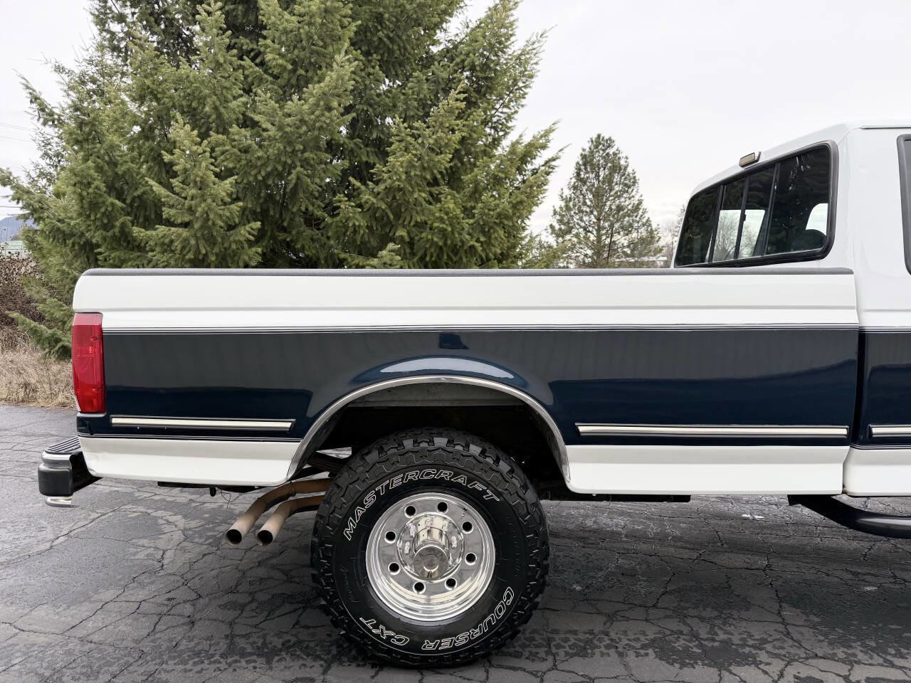 Used 1993 Ford F250 XLT image 30