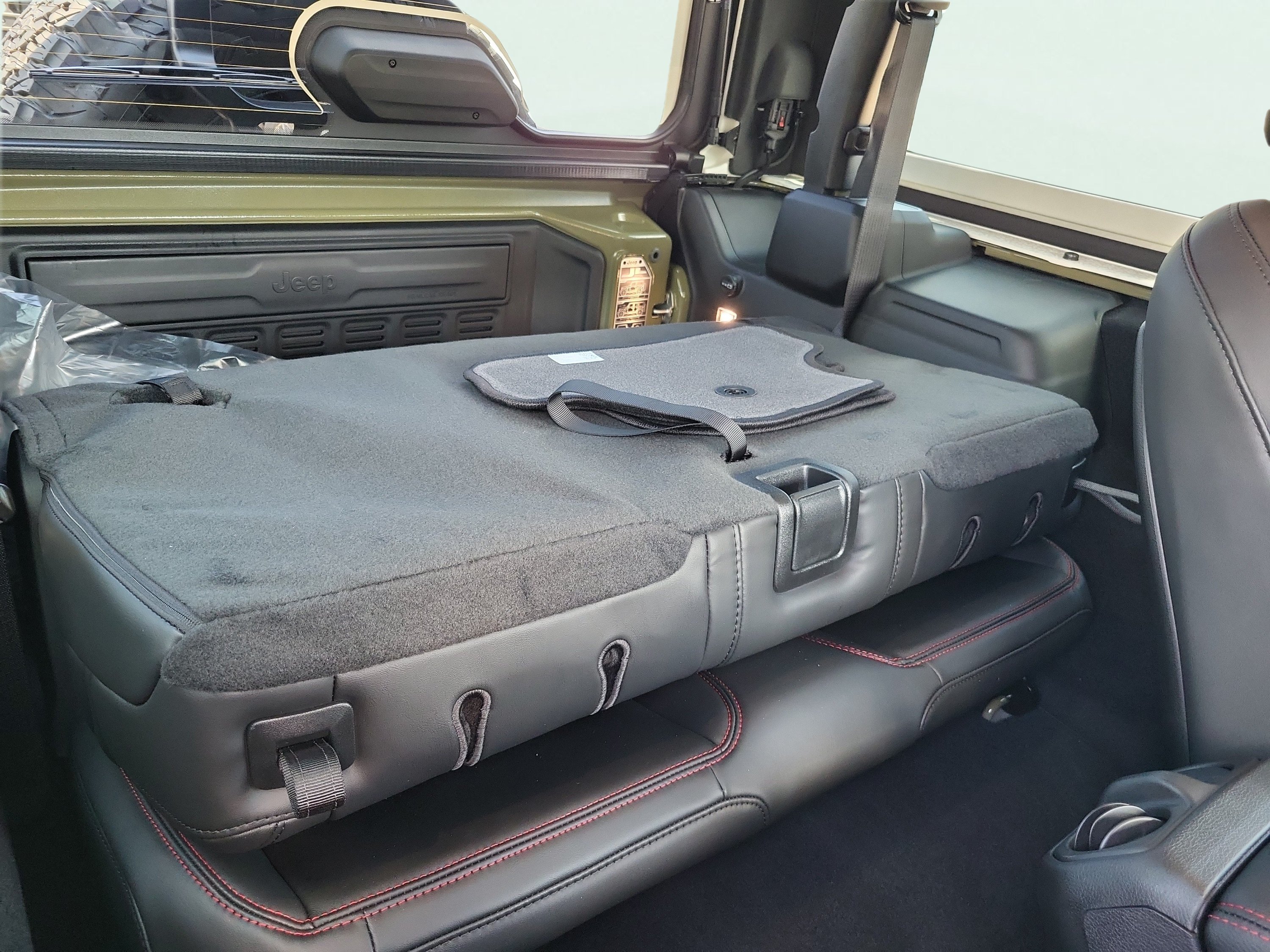 New 2027 Jeep Wrangler Rubicon AWD/4WD image 15