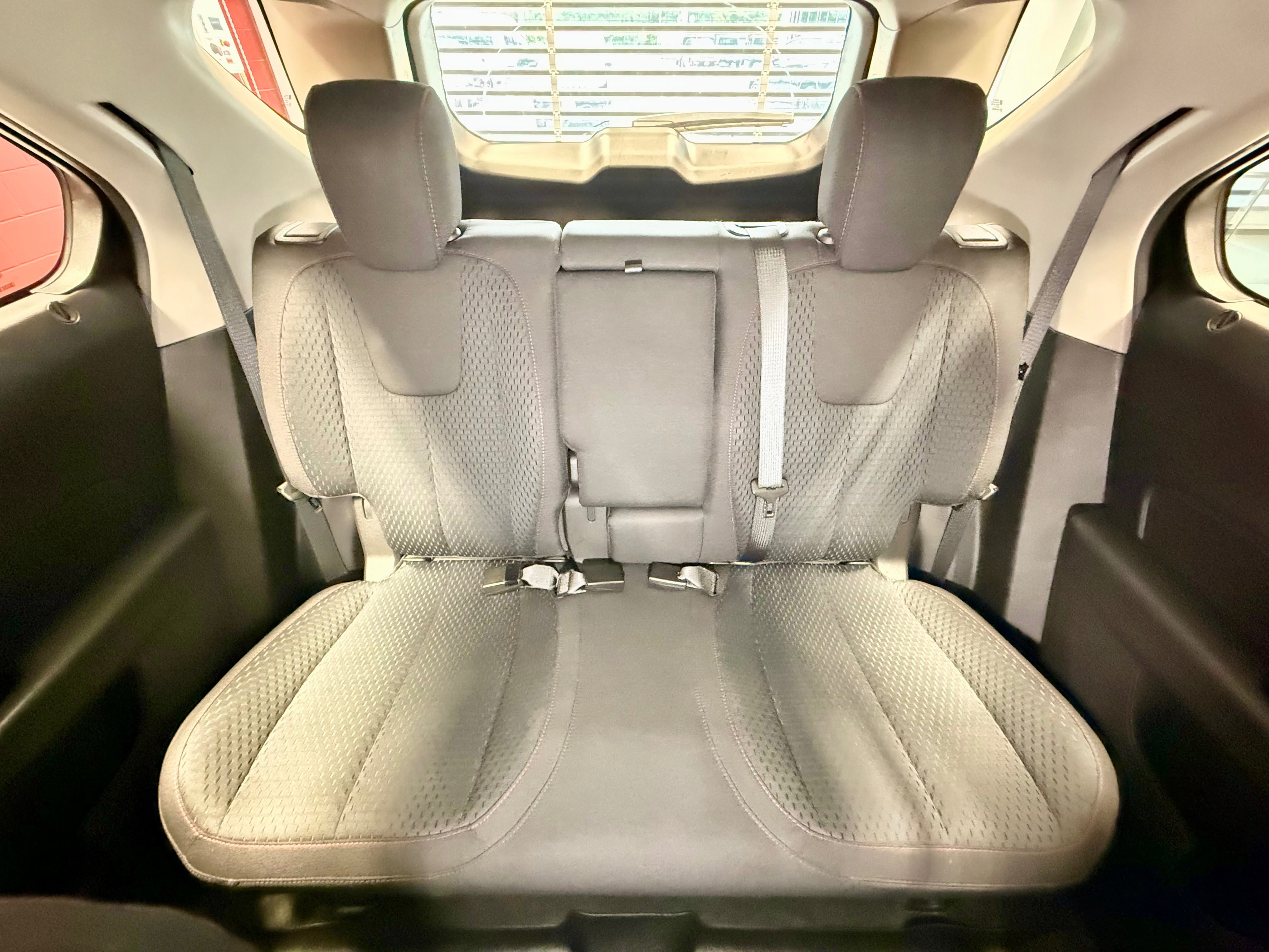Used 2012 Chevrolet Equinox LS FWD image 28