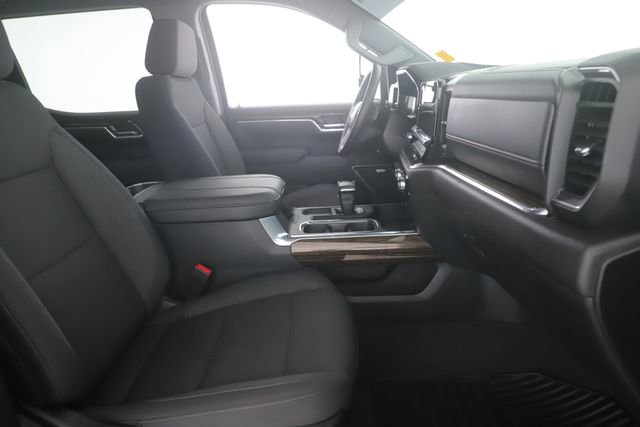 Used 2025 GMC Sierra 1500 Elevation w/ Preferred Package image 30