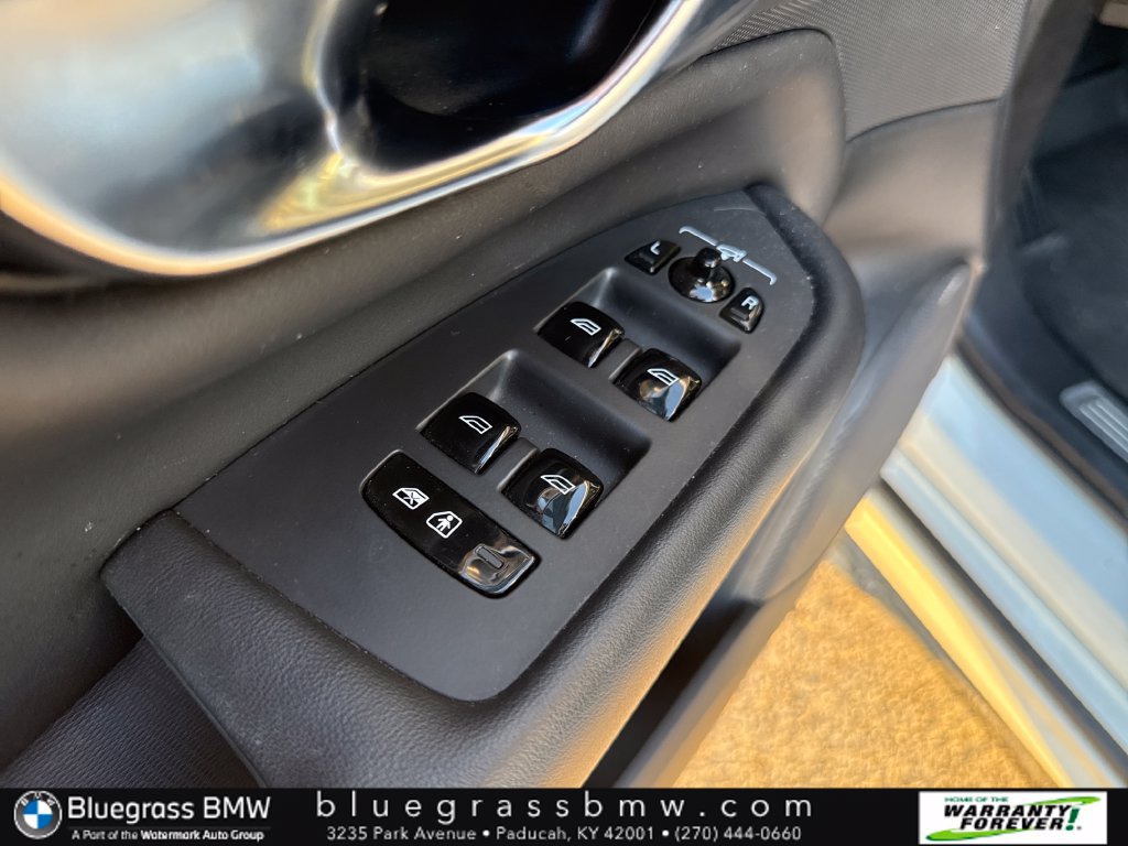 Used 2024 Volvo XC90 B5 Plus AWD/4WD image 11
