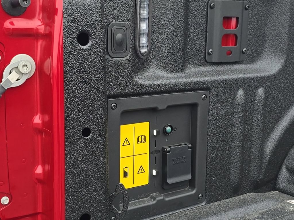 New 2025 Ford F150 Lightning Flash AWD/4WD image 76