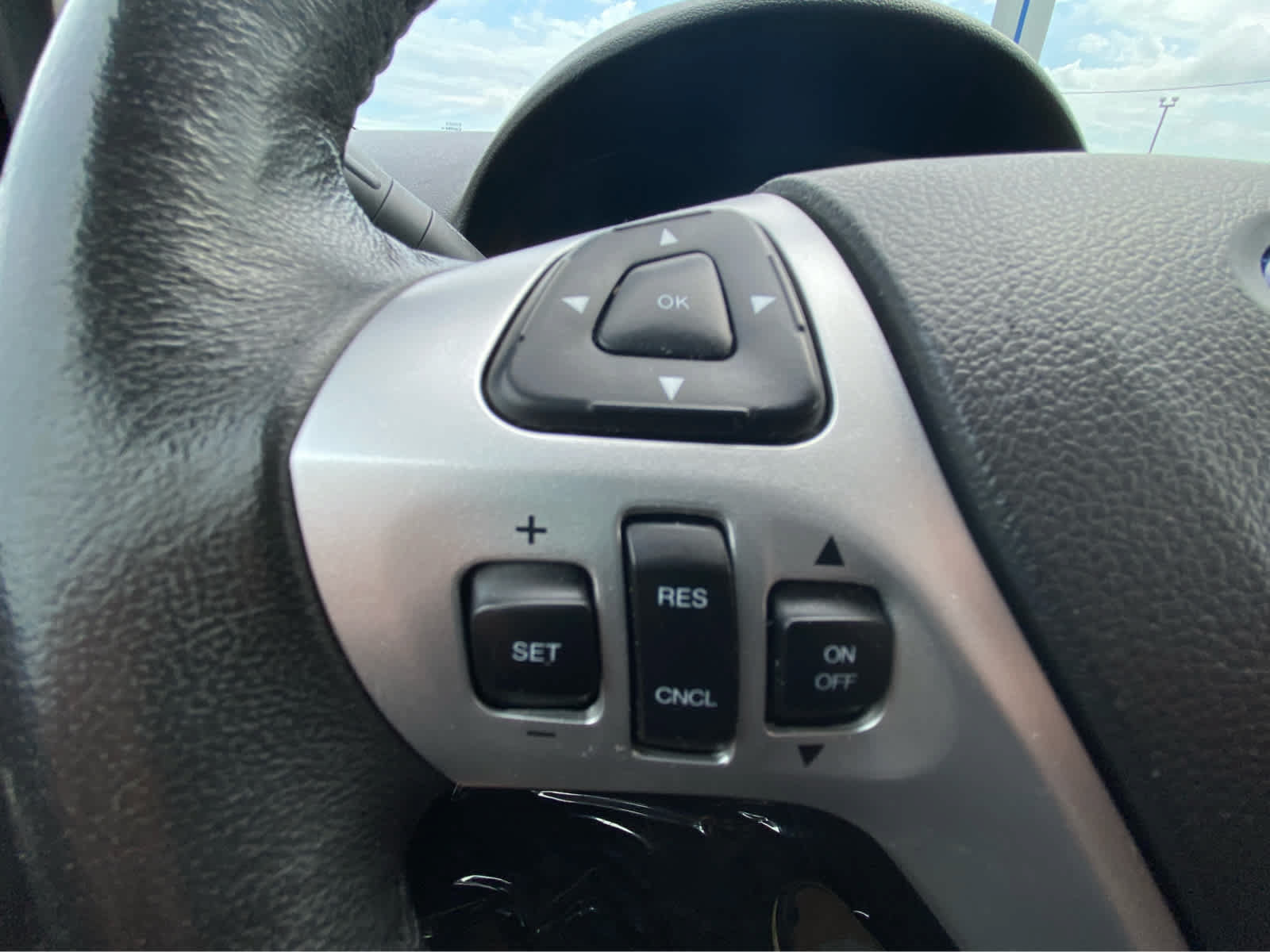 Used 2013 Ford Edge SEL AWD/4WD image 23