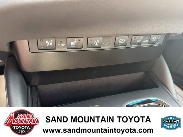 Used 2025 Lexus ES 350 Luxury image 21