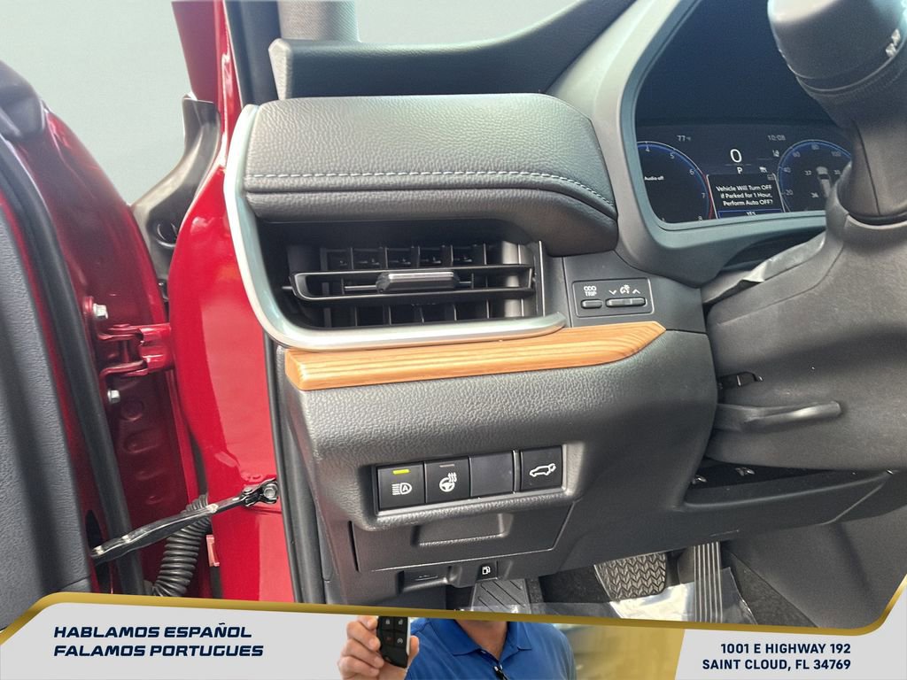 Used 2025 Toyota Grand Highlander AWD image 15