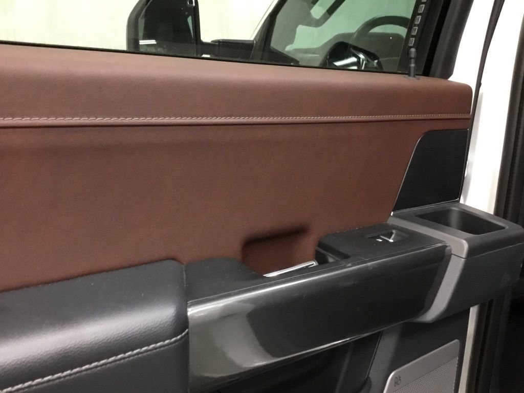 Used 2023 Ford F150 Lariat w/ Equipment Group 502A High image 13