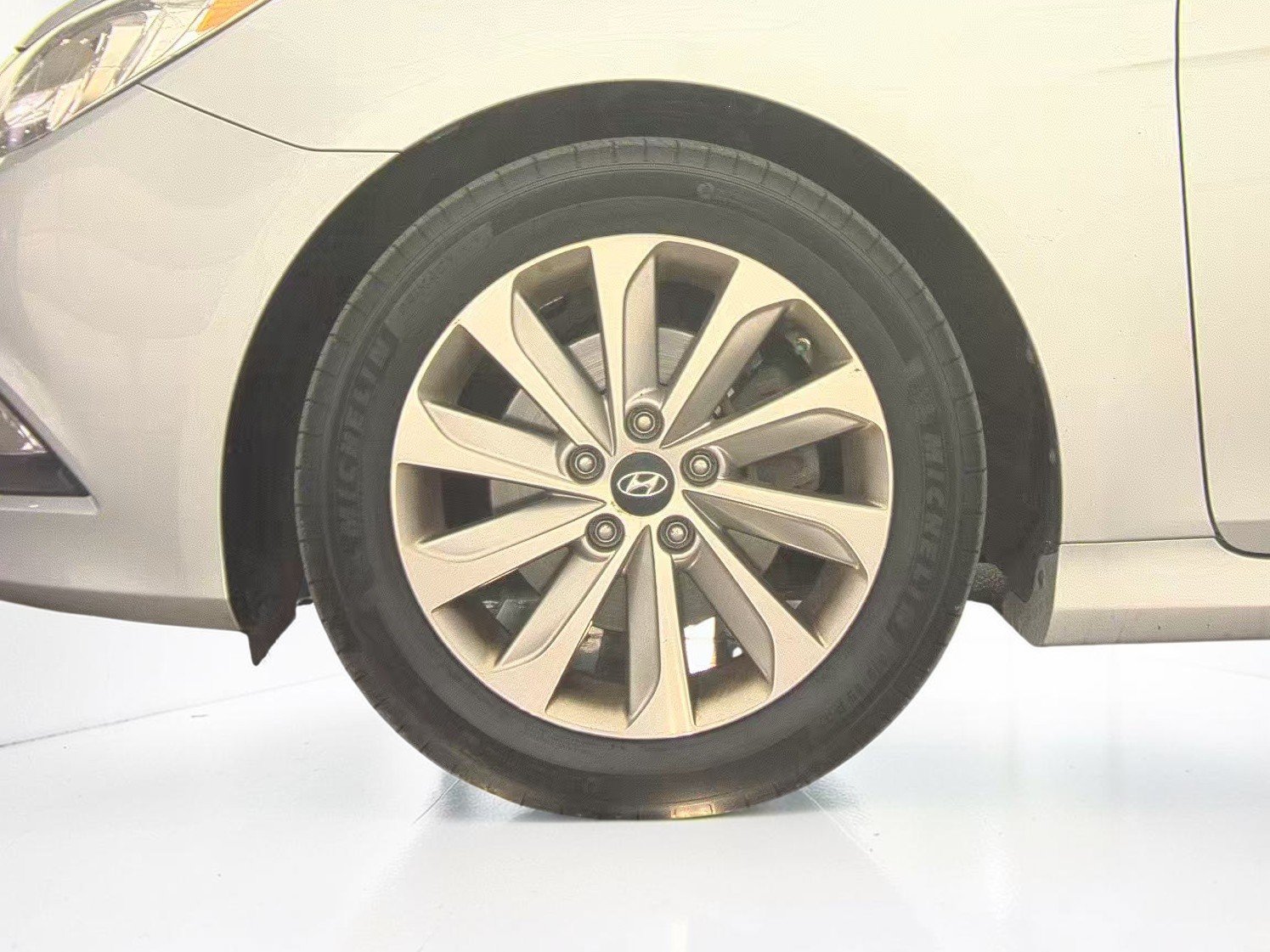 Used 2014 Hyundai Sonata Limited FWD image 20