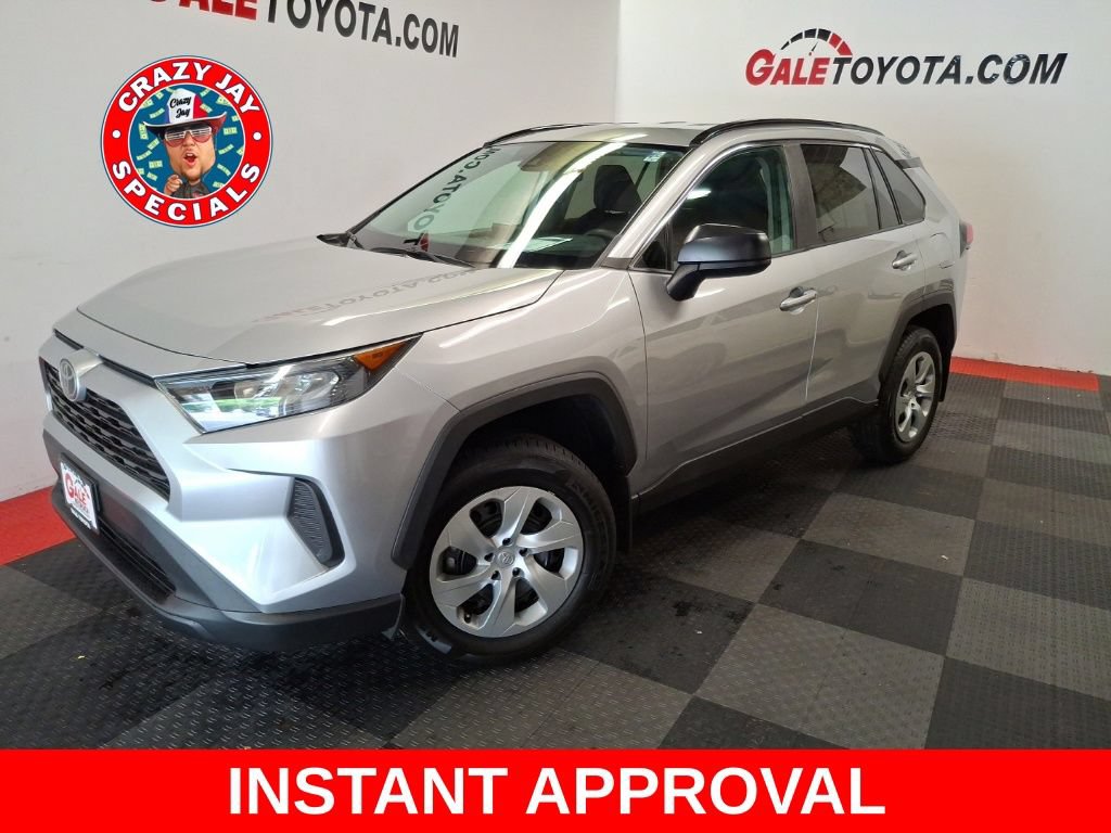 Used 2019 Toyota RAV4 LE w/ All Weather Liner Package AWD/4WD image 1