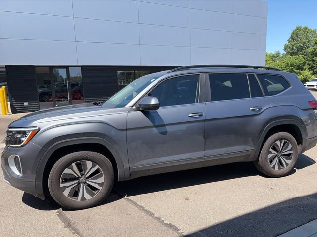 Used 2024 Volkswagen Atlas SE AWD/4WD image 6