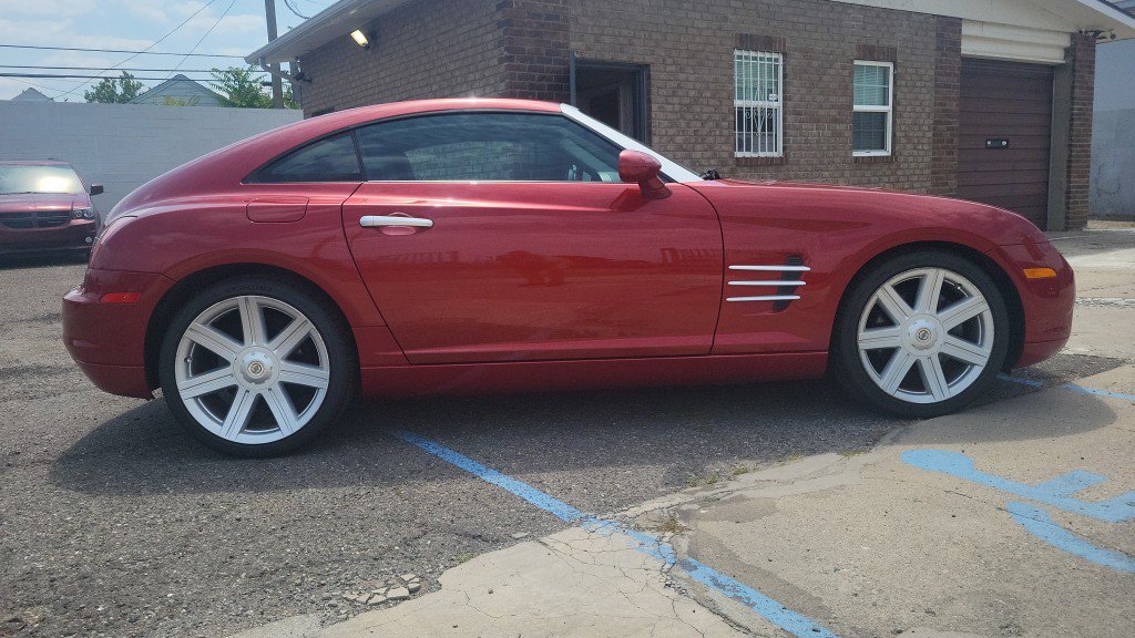 Used 2004 Chrysler Crossfire Coupe RWD image 6