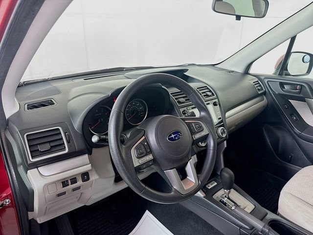 Used 2018 Subaru Forester 2.5i Premium w/ All-Weather Package AWD/4WD image 11