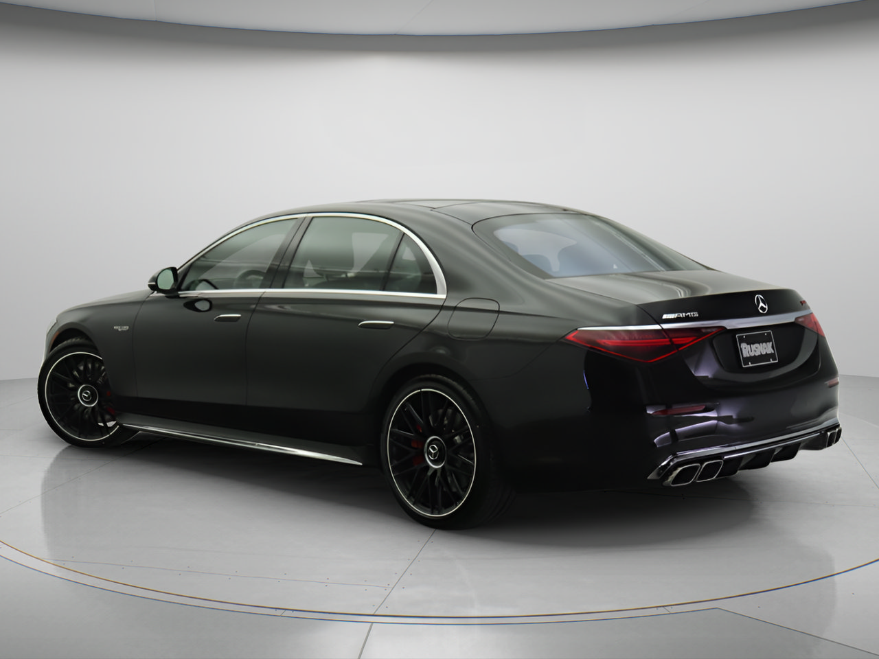 New 2026 Mercedes-Benz S 63 AMG S image 2
