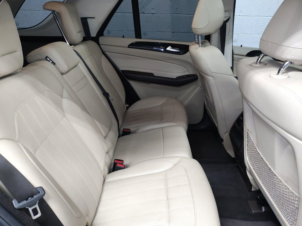 Used 2018 Mercedes-Benz GLE 350 4MATIC image 12