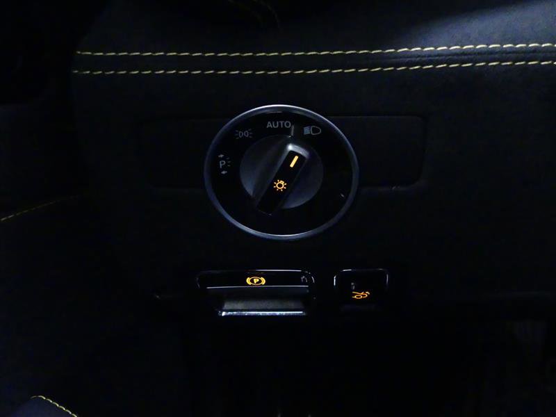 Used 2018 Mercedes-Benz AMG GT R image 21