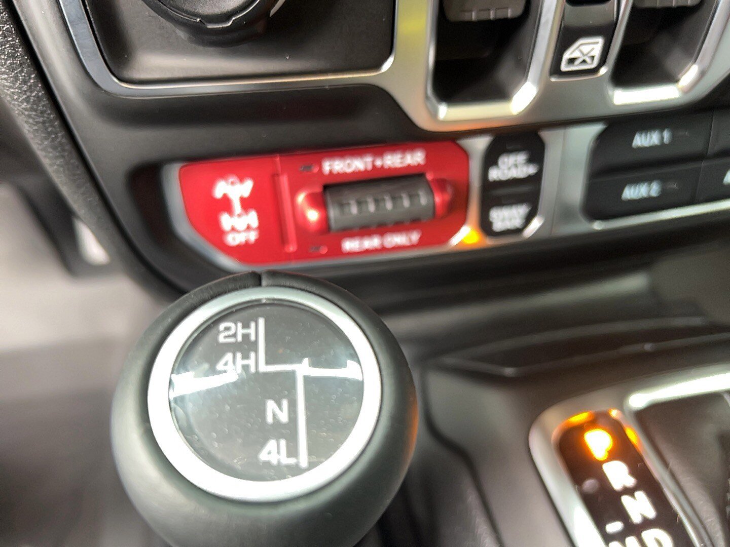 New 2026 Jeep Wrangler Unlimited Rubicon AWD/4WD image 36