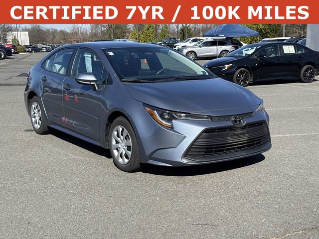 Used 2024 Toyota Corolla LE image 1