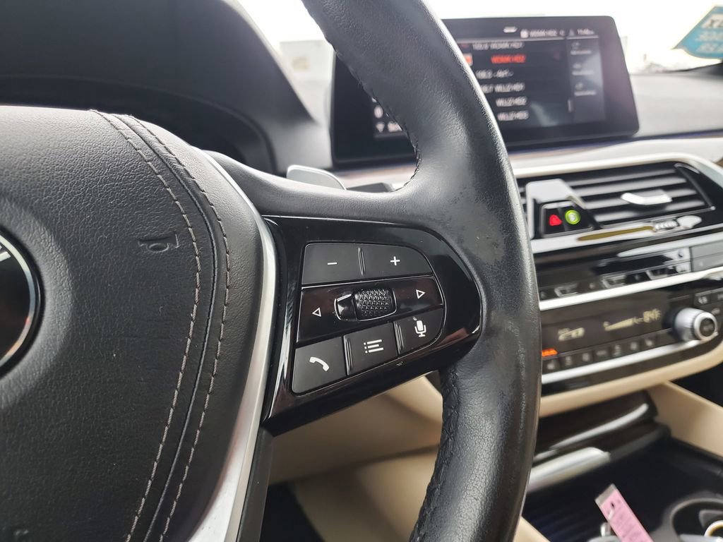 Used 2020 BMW 540i xDrive w/ Convenience Package image 22