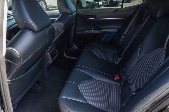 Used 2021 Toyota Camry SE FWD image 24