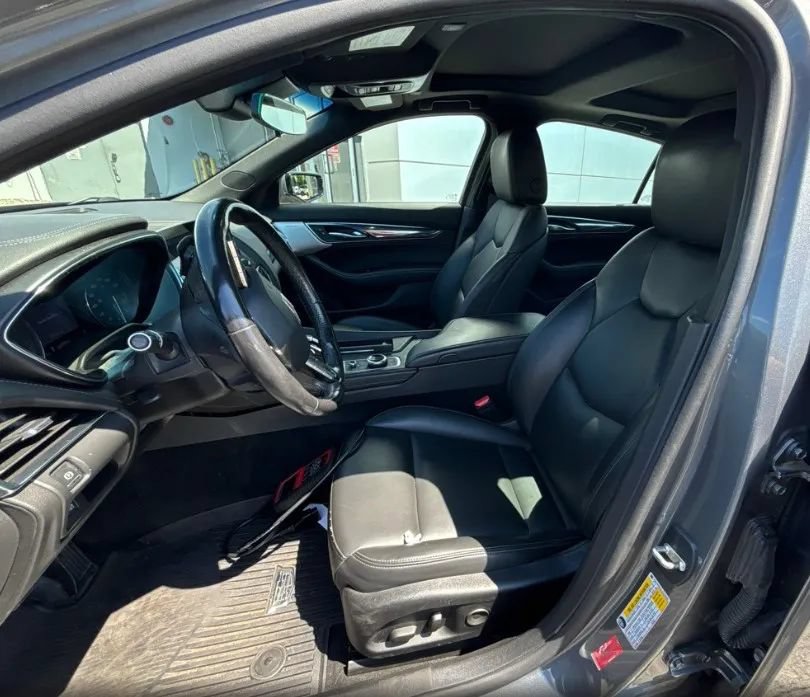 Used 2020 Cadillac CT5 Luxury w/ Sun And Sound Package AWD/4WD image 3