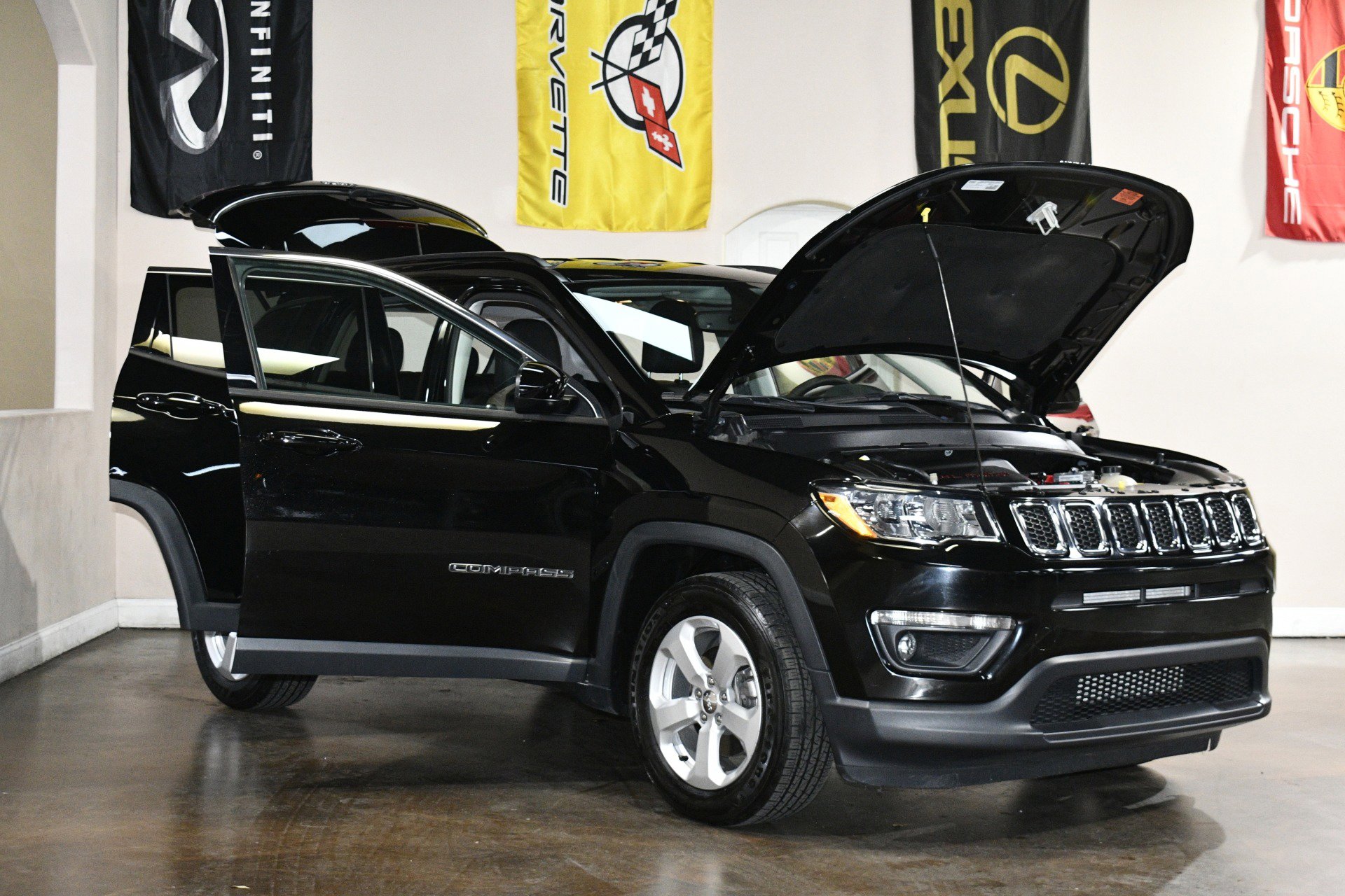 Used 2019 Jeep Compass Latitude w/ Popular Equipment Group image 89