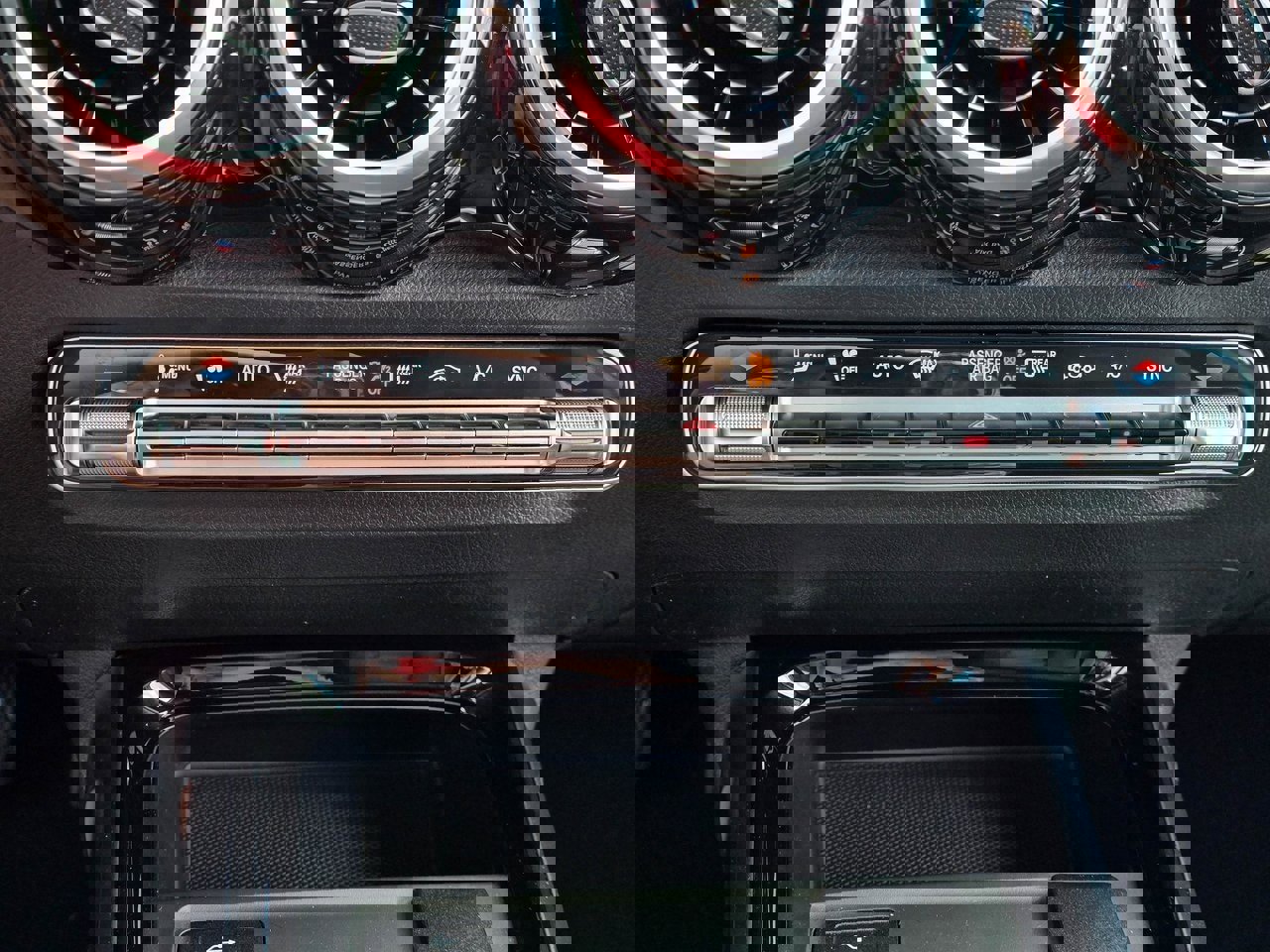 New 2026 Mercedes-Benz GLB 250 4MATIC image 16