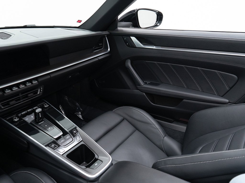 Used 2024 Porsche 911 Turbo S image 31