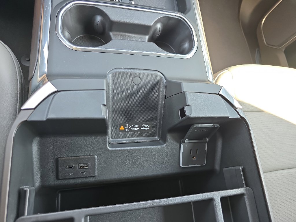 New 2026 GMC Sierra 2500 SLT w/ SLT Premium Package image 32