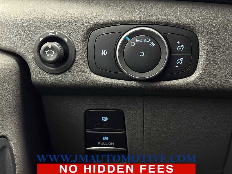 Used 2023 Ford Transit 350 XLT image 33