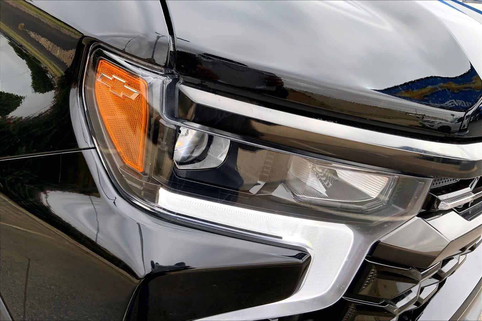 Used 2024 Chevrolet Silverado 1500 ZR2 w/ Technology Package AWD/4WD image 28