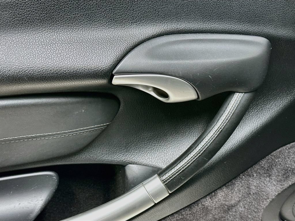 Used 2001 Porsche Boxster S RWD image 17