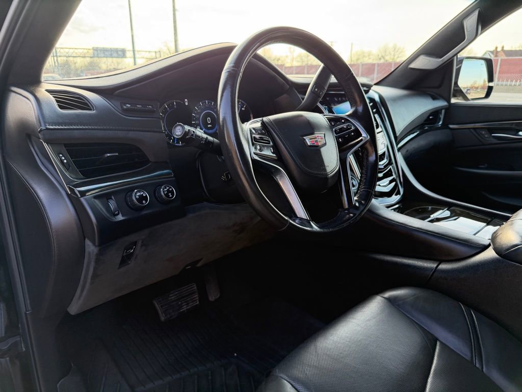 Used 2016 Cadillac Escalade ESV Platinum image 24