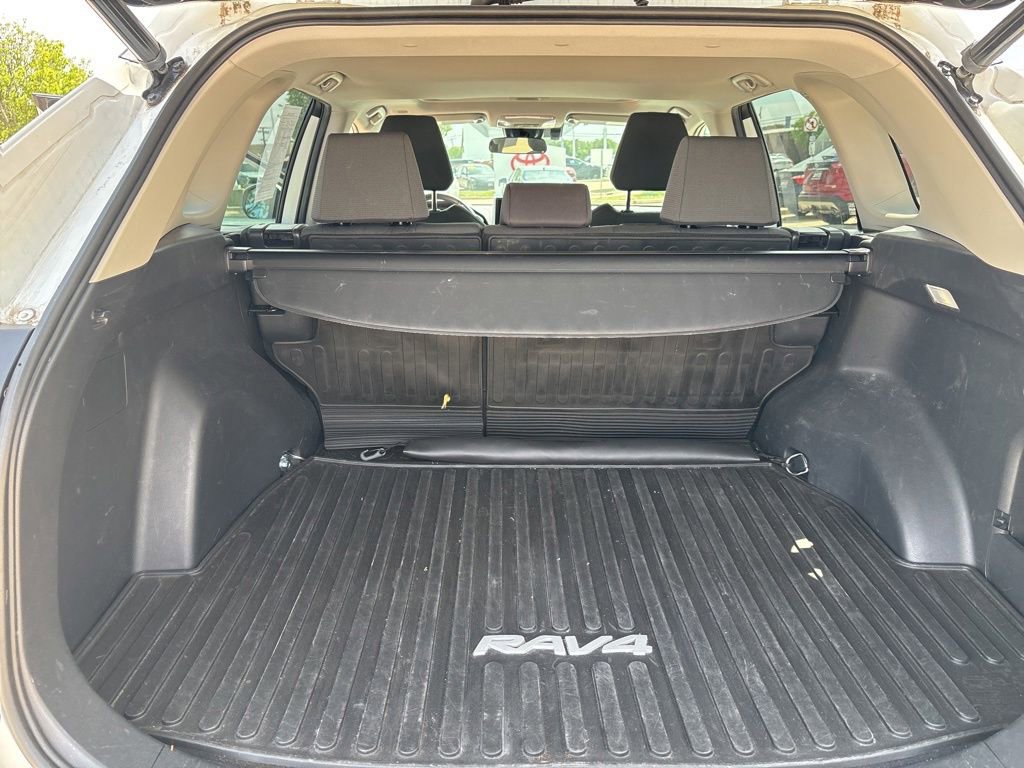 Used 2023 Toyota RAV4 XLE w/ Convenience Package AWD/4WD image 24