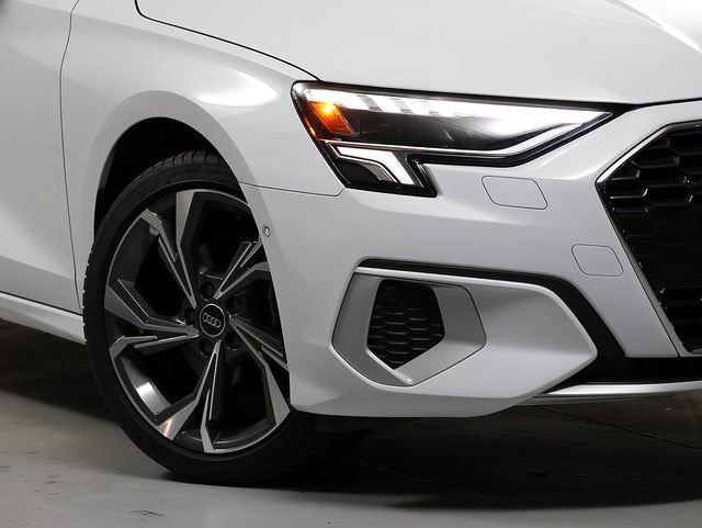 Used 2022 Audi A3 2.0T Premium Plus AWD/4WD image 3
