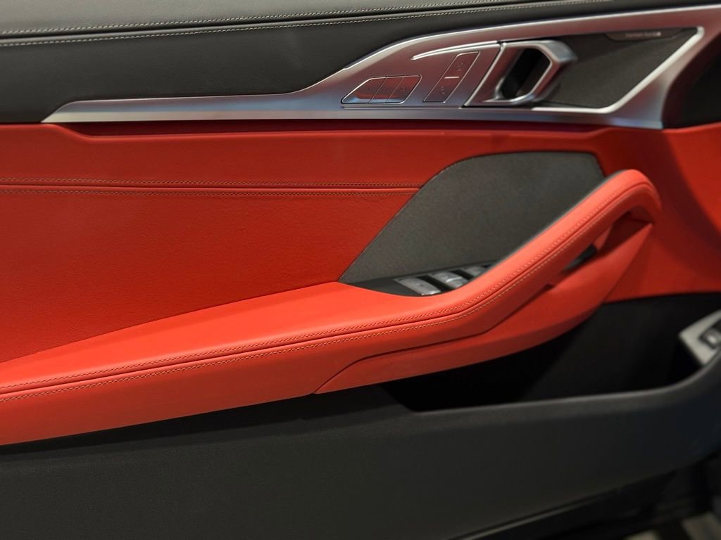 Used 2026 BMW M850i xDrive Convertible w/ M Sport Professional Package image 17