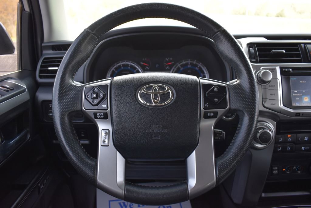 Used 2016 Toyota 4Runner Limited image 19