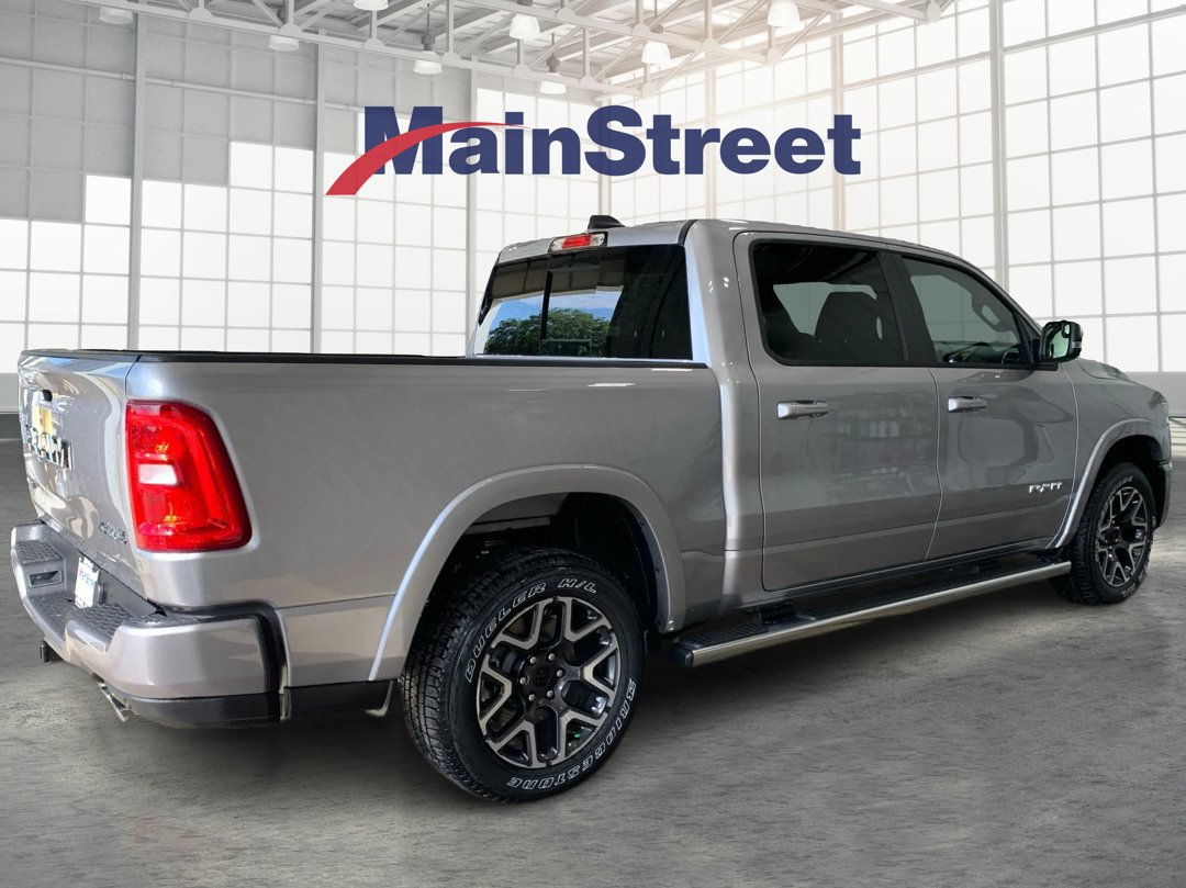New 2026 RAM 1500 Laramie w/ Sport Appearance Package AWD/4WD image 5