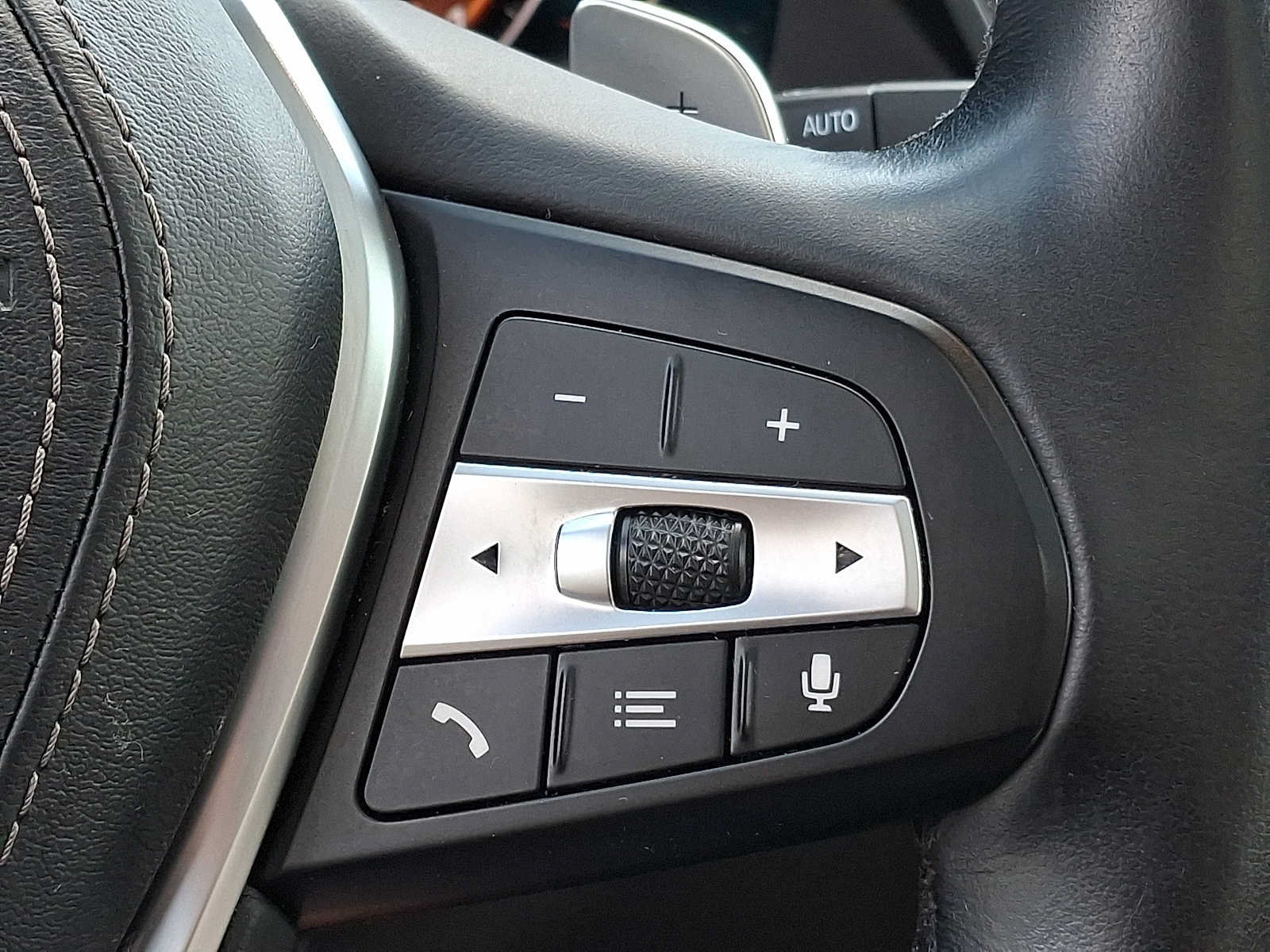 Used 2019 BMW X5 xDrive40i AWD/4WD image 18